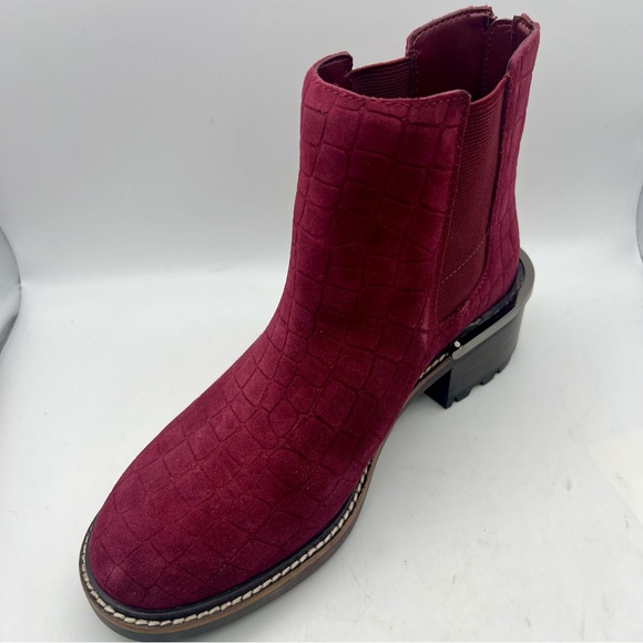 Vince Camuto Shoes - Vince Camuto Kelivena Sz 8 W WIDE EU 38.5 Women's Suede Chelsea Boot Fired Brick